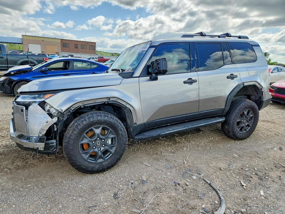 2024 Lexus Gx VIN JTJTBCDX3R5021809 COPART salvage auction — FRONT END, Mo - Salvage Certificate Of Title, sold $100 on 2026-07-23 (photo 1)