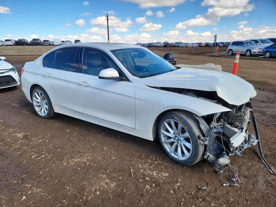 2014 BMW 3 series VIN WBA3B3C56EJ979179 COPART salvage auction — FRONT END, AB - BOS - SALVAGE, sold $275 on 2026-07-28 (photo 4)