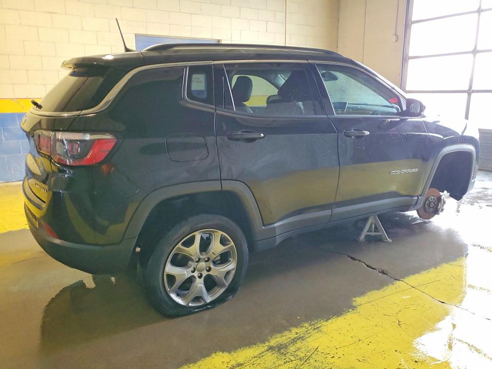 2021 Jeep Compass VIN 3C4NJDCB8NT134269 COPART salvage auction — FRONT END, IN - CERTIFICATE OF TITLE, sold $10,400 on 2026-07-30 (photo 3)
