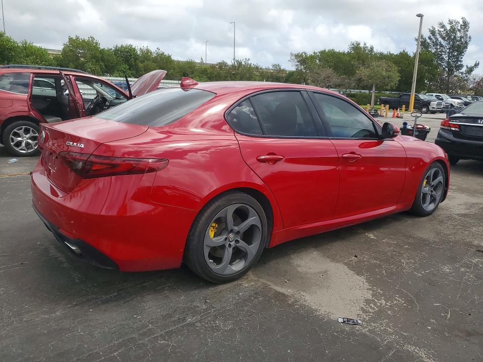 2019 Alfa romeo Giulia VIN ZARFAMAN4K7599798 COPART salvage auction — FRONT END, Fl - Certificate Of Title (P), sold $7,400 on 2026-07-29 (photo 3)