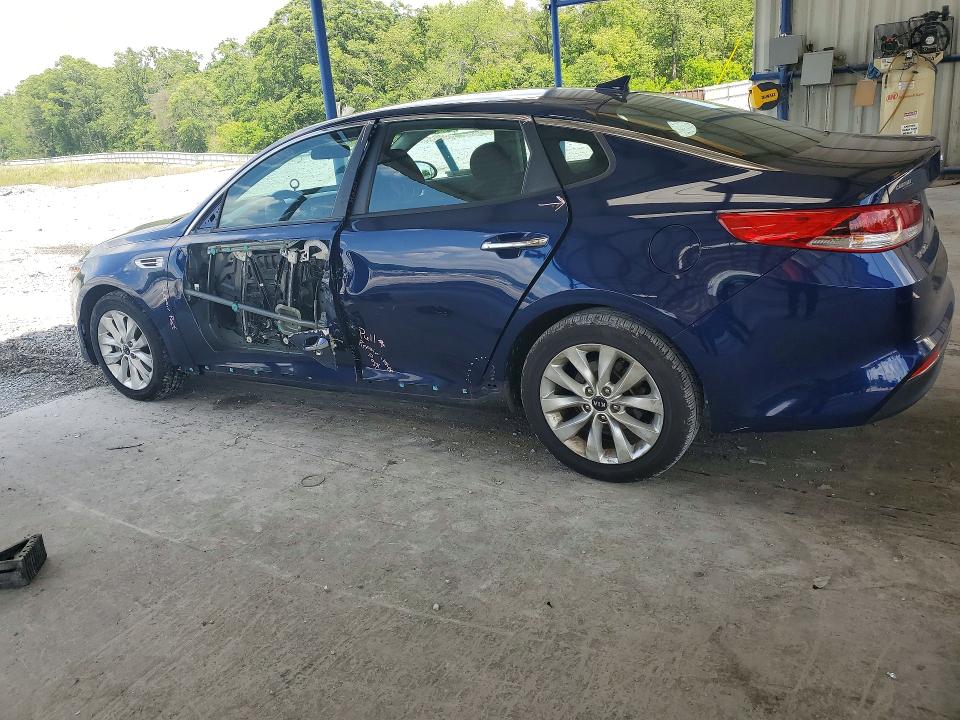 2017 Kia Optima VIN 5XXGT4L38HG162990 COPART salvage auction — SIDE, Salvage Title, sold $1,400 on 2026-07-30 (photo 2)