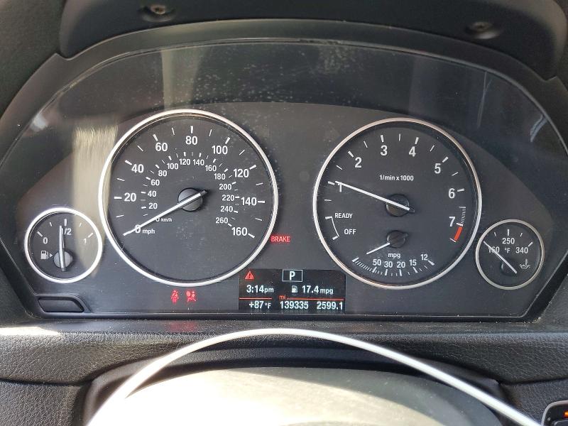 2015 BMW 3er VIN WBA3C1C54FK119357 COPART salvage auction — SIDE, Salvage Title, sold $1,600 on 2026-07-15 (photo 9)