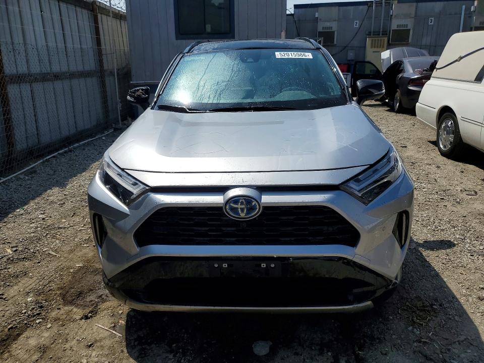 2024 Toyota Rav4 VIN JTME6RFV8RJ061504 COPART salvage auction — SIDE, Ca - Salvage Certificate, sold $11,600 on 2026-07-13 (photo 5)