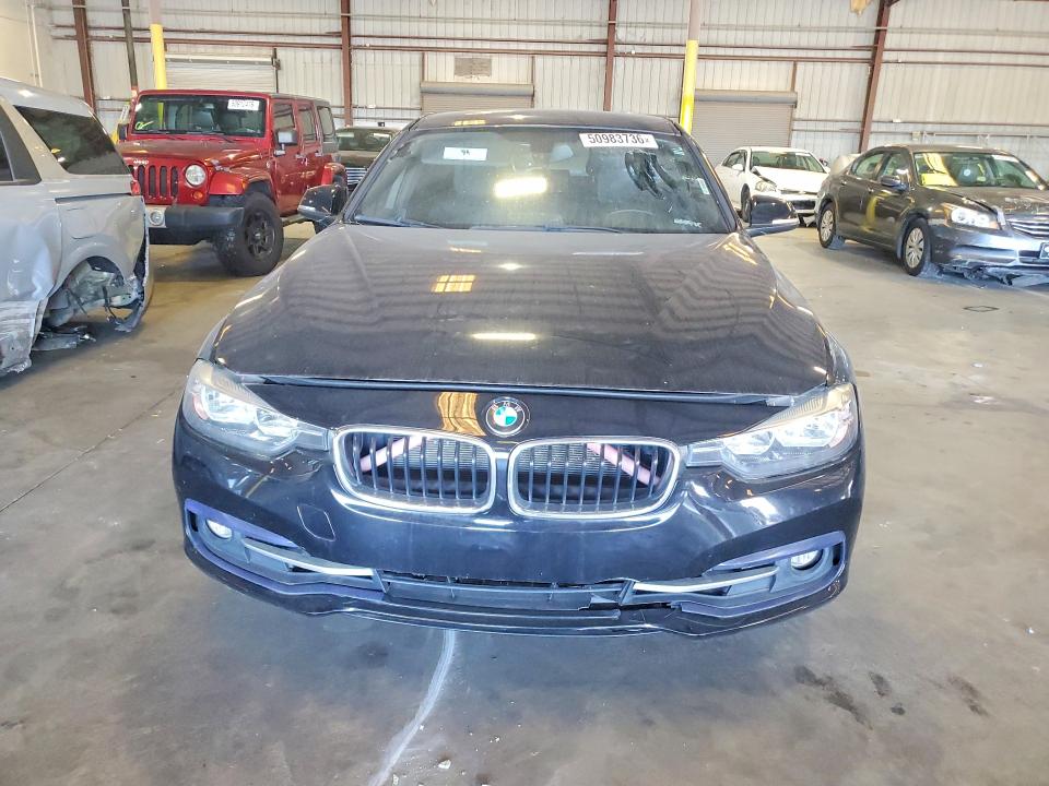 2017 BMW 3 series VIN WBA8B9G33HNU56376 COPART salvage auction — MINOR DENT/SCRATCHES, Fl - Certificate Of Title, sold $3,450 on 2026-07-06 (photo 5)