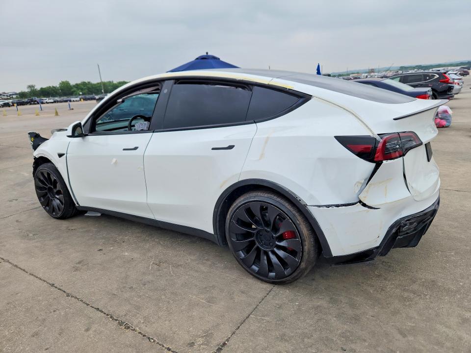 2022 Tesla Model y VIN 7SAYGDEF0NF452268 COPART salvage auction — FRONT END, Tx - Certificate Of Title, sold $6,900 on 2026-07-09 (photo 2)