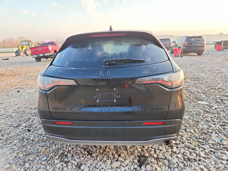 2025 Honda Hr-v VIN 3CZRZ2H5XSM789776 COPART salvage auction — SIDE, Mi - Cert Of Title-Rebuilt Salvage, sold $10,600 on 2026-07-02 (photo 6)