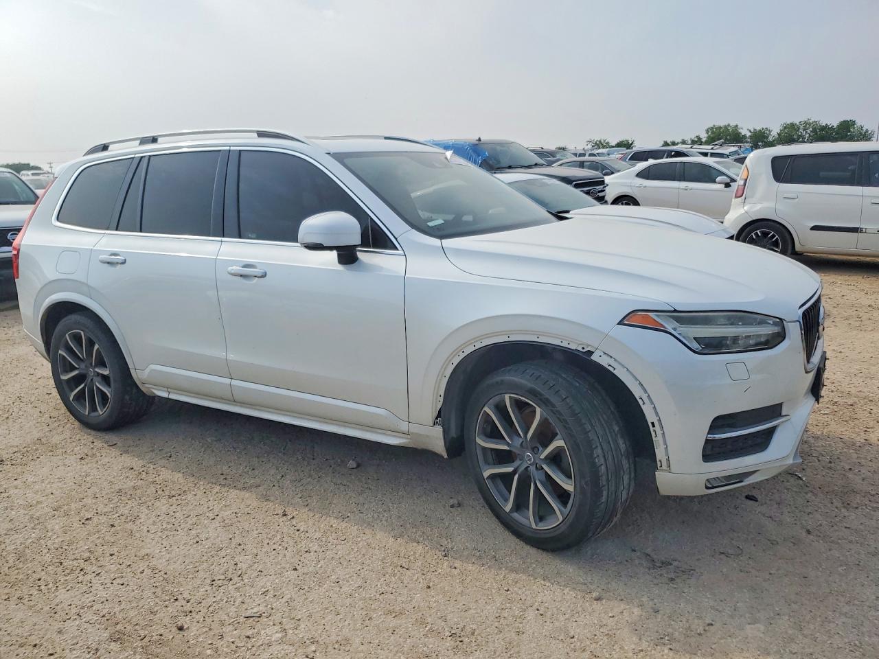 2016 Volvo XC90 VIN YV4A22PK1G1051042 COPART salvage auction — Minor Dent/Scratches, TX - CERTIFICATE OF TITLE, sold $3,150 on 2026-07-02 (photo 4)