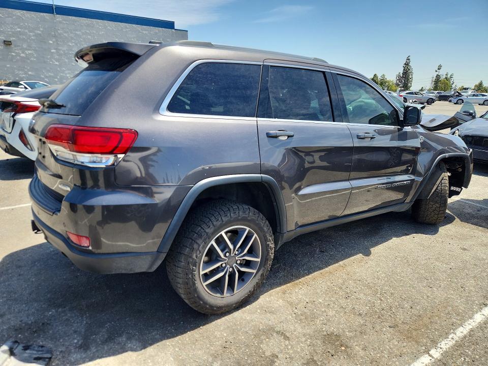 2020 Jeep Cherokee VIN 1C4RJFAG6LC391256 COPART salvage auction — FRONT END, CA, sold $2,900 on 2026-09-01 (photo 3)