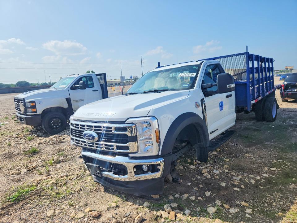 2025 Ford F550 VIN 1FDUF5GTXSDA00477 — COPART salvage auction photo