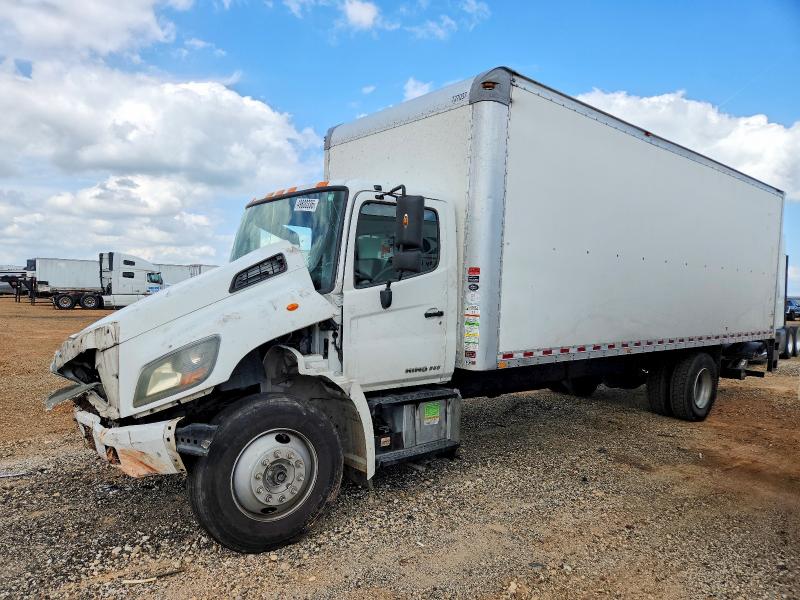 2017 Hino 258/268 VIN 5PVNE8JV5H4S55246 COPART salvage auction — FRONT END, TX - SALVAGE VEHICLE TITLE, sold $30 on 2026-07-29 (photo 2)
