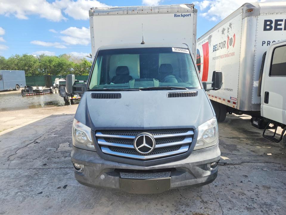2018 Mercedes-benz Sprinter VIN WDAPF4CC3J9768310 COPART salvage auction — SIDE, Fl - Certificate Of Title (P), sold $8,300 on 2026-07-28 (photo 5)
