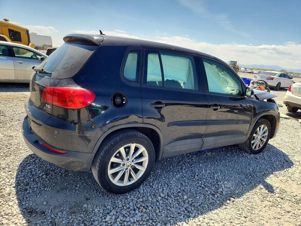 2017 Volkswagen Tiguan VIN WVGBV7AX7HK045477 COPART salvage auction — FRONT END, Salvage Title, sold $750 on 2026-07-09 (photo 3)