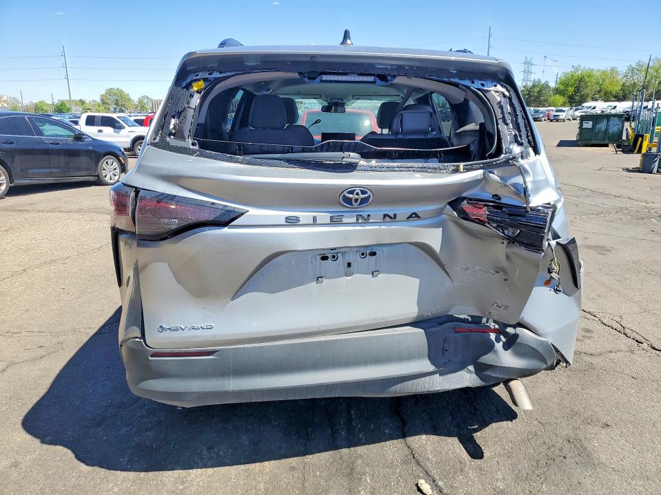 2025 Toyota Sienna VIN 5TDKSKFCXSS159611 COPART salvage auction — REAR END, Co - Public - Salvage Title, sold $15,100 on 2026-07-07 (photo 6)