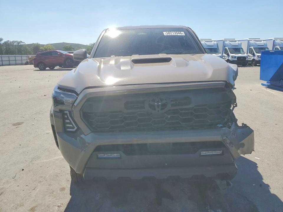 2026 Toyota Tacoma VIN 3TMLB5JN8TM237108 COPART salvage auction — FRONT END, Salvage Title, sold $16,300 on 2026-07-30 (photo 5)