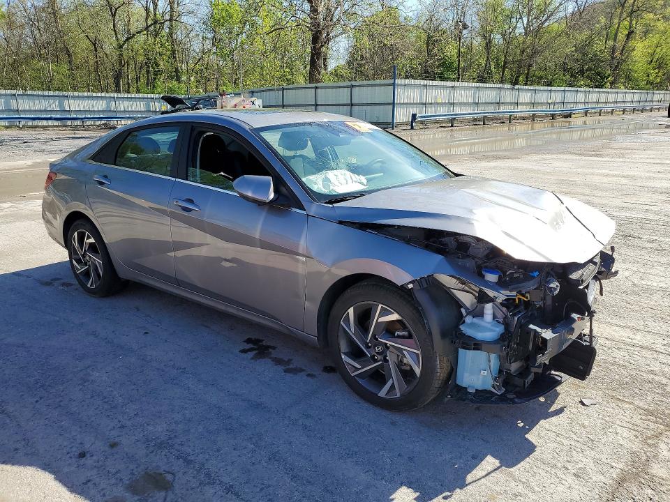 2025 Hyundai Elantra VIN KMHLS4DG4SU856169 COPART salvage auction — FRONT END, FL - CERT OF TITLE SLVG REBUILDABLE, sold $5,000 on 2026-07-11 (photo 4)