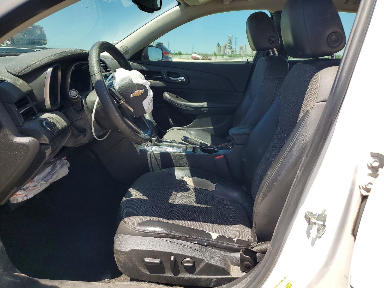 2016 Chevrolet Malibu Limited VIN 1G11C5SA8GF106372 COPART salvage auction — Front End, TX - SALVAGE VEHICLE TITLE, sold $450 on 2026-06-25 (photo 7)