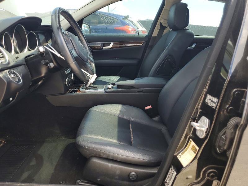 2013 Mercedes-benz C-klasse VIN WDDGF4HB3DR272947 COPART salvage auction — MINOR DENT/SCRATCHES, Fl - Certificate Of Title, sold $1,250 on 2026-07-07 (photo 7)