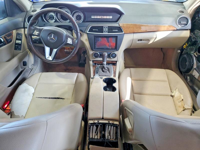 2012 Mercedes-benz C-klasse VIN WDDGF4HB0CR234736 COPART salvage auction — REAR END, Tx - Salvage Vehicle Title, sold $175 on 2026-07-31 (photo 8)