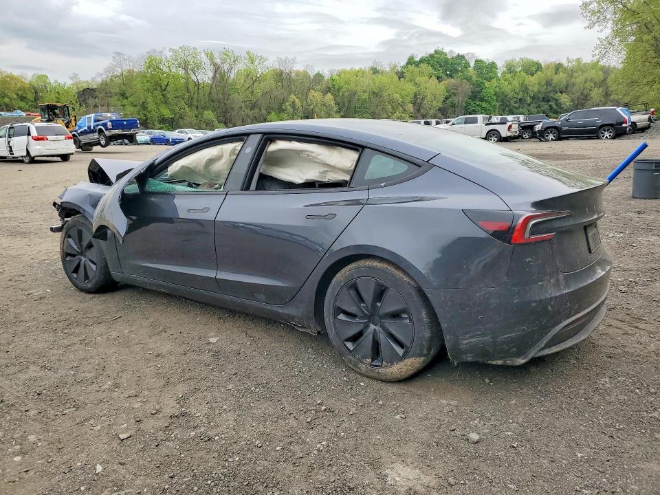 2025 Tesla Model 3 VIN 5YJ3E1EB2SF900529 COPART salvage auction — FRONT END, Salvage Title, sold $7,400 on 2026-07-14 (photo 2)
