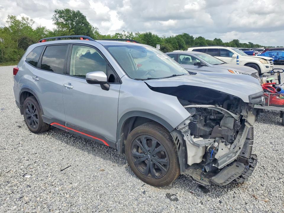 2020 Subaru Forester VIN JF2SKARC4LH587588 COPART salvage auction — FRONT END, Tx - Salvage Vehicle Title, sold $1,550 on 2026-07-20 (photo 4)