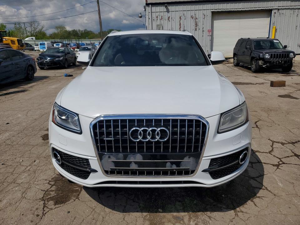 2014 Audi Q5 VIN WA1DGAFP8EA054715 COPART salvage auction — VANDALISM, Il - Salvage Certificate, sold $2,500 on 2026-07-29 (photo 5)