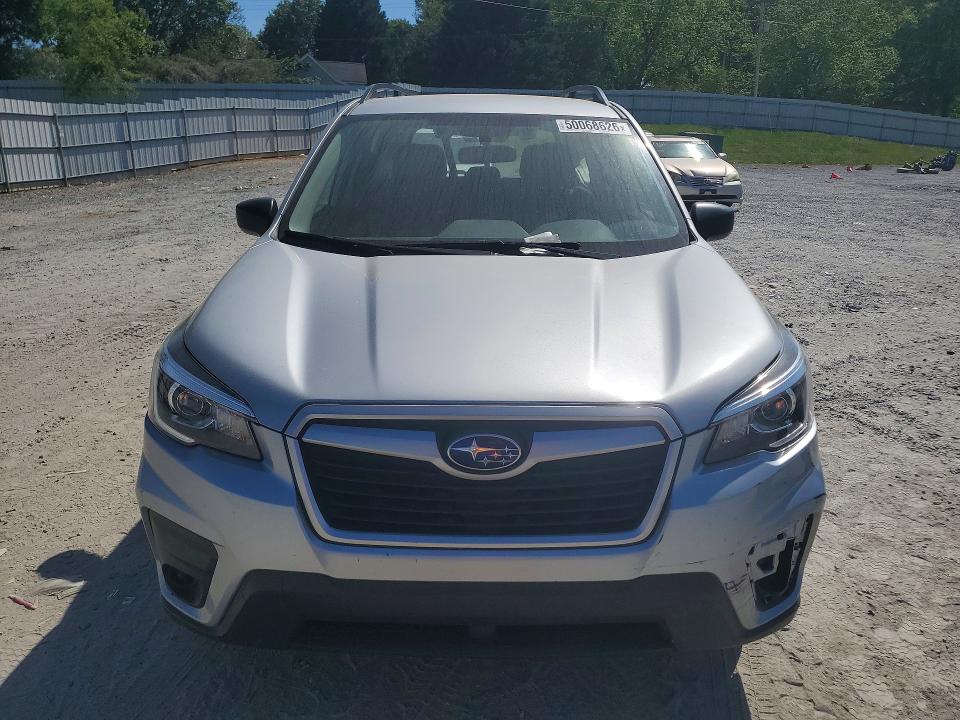 2019 Subaru Forester VIN JF2SKACC9KH489034 COPART salvage auction — REAR END, Nc - Salvage Certificate Of Title, sold $2,750 on 2026-07-29 (photo 5)