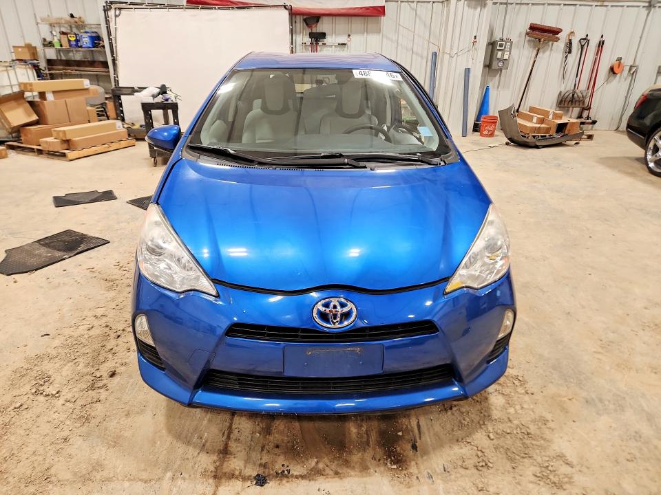 2012 Toyota Prius c VIN JTDKDTB31C1515352 COPART salvage auction — SIDE, Wi - Junked Vehicle Bill Of Sale, sold $650 on 2026-07-08 (photo 5)