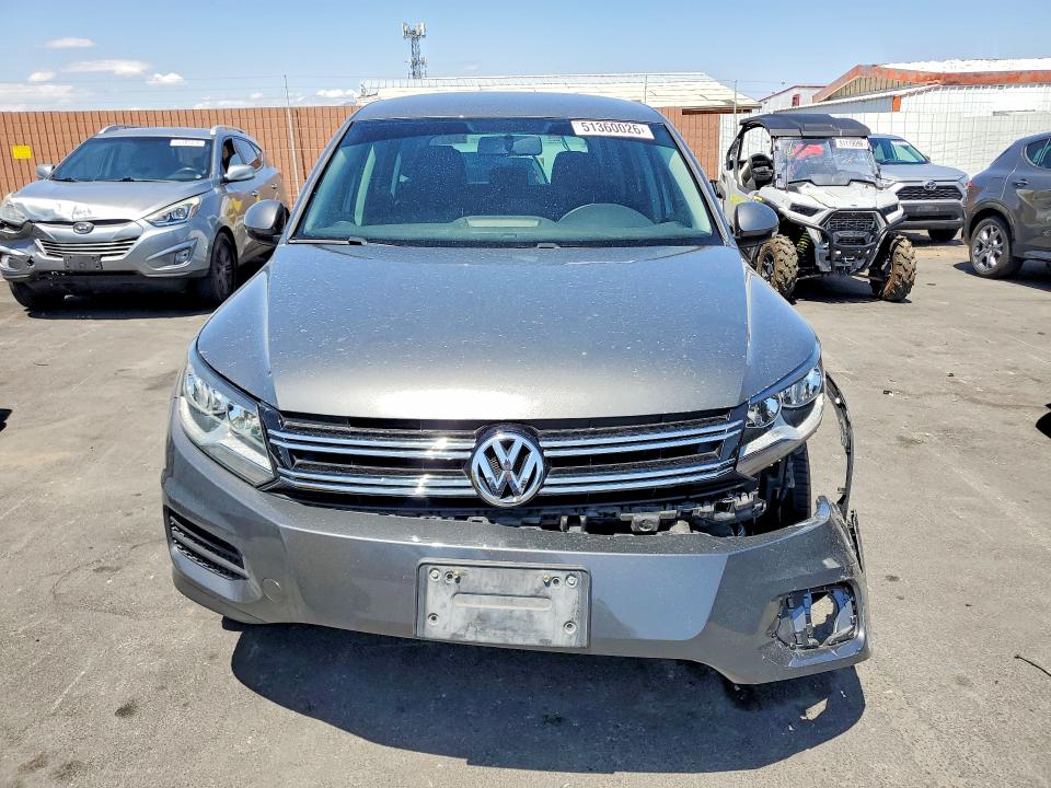 2017 Volkswagen Tiguan VIN WVGAV7AX7HK046141 COPART salvage auction — FRONT END, Nv - Salvage Title, sold $2,850 on 2026-07-08 (photo 5)