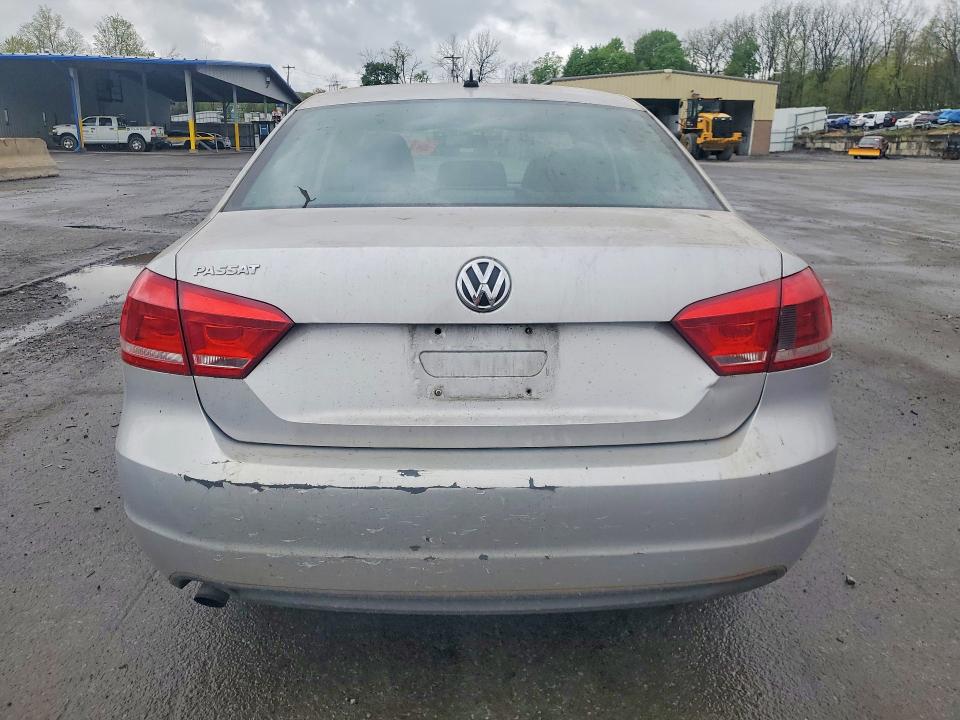 2012 Volkswagen VIN 1VWAP7A38CC064224 COPART salvage auction — MINOR DENT/SCRATCHES, NY - CERTIFICATE OF TITLE, sold $475 on 2026-07-02 (photo 6)