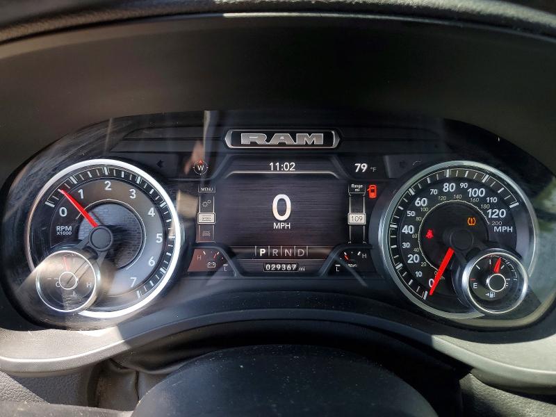 2022 Ram 1500 VIN 1C6RREBG2NN372882 COPART salvage auction — MINOR DENT/SCRATCHES, Mo - Certificate Of Title, sold $17,500 on 2026-07-02 (photo 9)