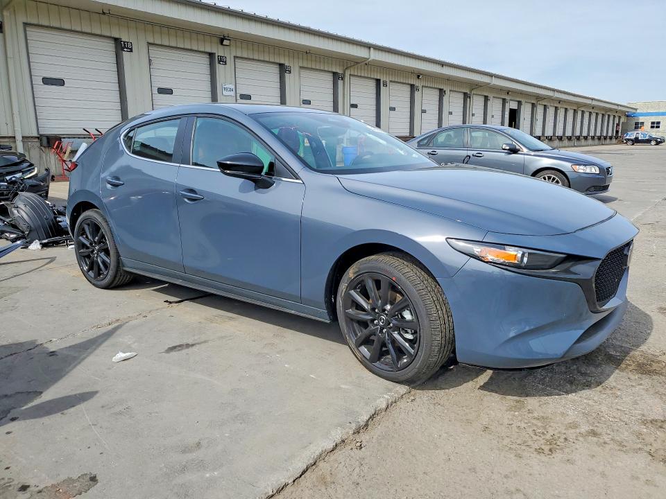 2026 Mazda 3 VIN JM1BPBLL6T1860604 COPART salvage auction — SIDE, Ky - Cert Of Title-Salvage, sold $9,600 on 2026-07-16 (photo 4)