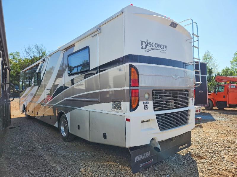 2003 Freightliner Chassis VIN 4UZAAHAK73CL69288 COPART salvage auction — ROOF, AL - CERT OF TITLE-SALVAGE TITLE, sold $12,800 on 2026-08-13 (photo 3)
