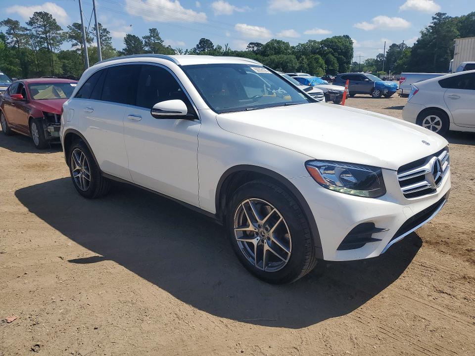 2019 Mercedes-benz Glc VIN WDC0G4JB3KF548474 COPART salvage auction — MINOR DENT/SCRATCHES, La - Dealer Only Clean Title, sold $7,500 on 2026-07-28 (photo 4)