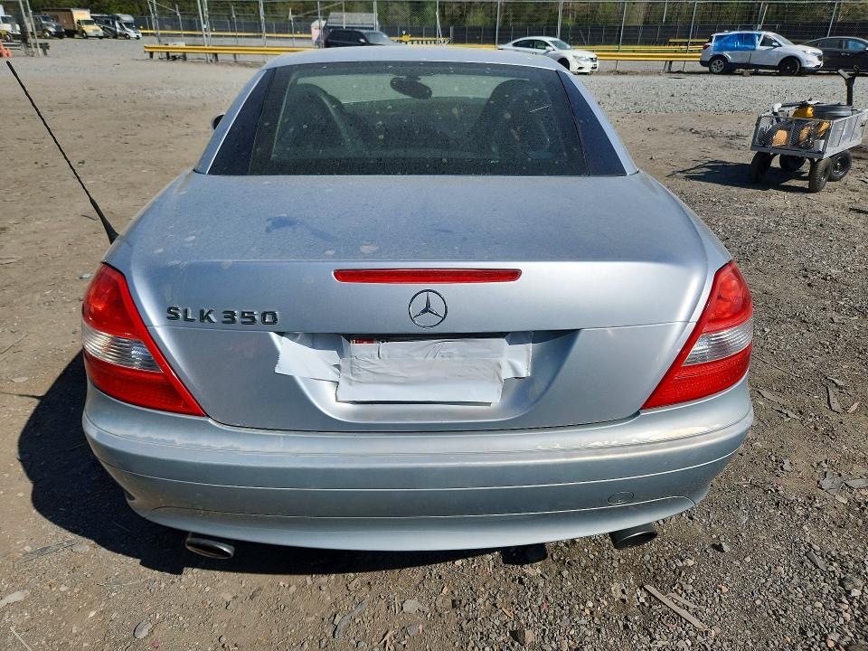 2005 Mercedes-benz Slk-klasse VIN WDBWK56F75F045162 COPART salvage auction — FRONT END, MD - CERT OF SALVAGE > 75% DAMAGE, sold $375 on 2026-07-31 (photo 6)