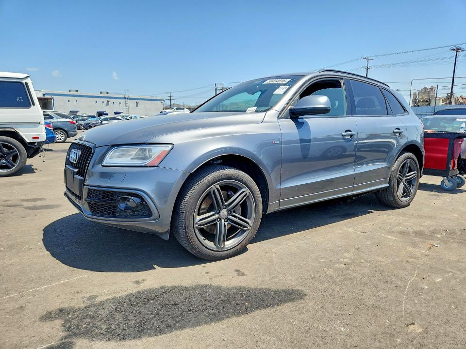 2014 Audi Q5 VIN WA1WGAFP2EA043136 COPART salvage auction — MINOR DENT/SCRATCHES, Va - Certificate Of Title, sold $1,900 on 2026-07-21 (photo 1)