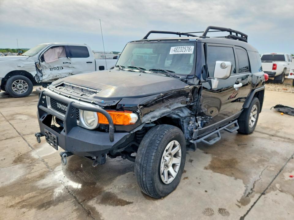 2014 Toyota Fj cruiser VIN JTEBU4BF8EK186982 COPART salvage auction — FRONT END, Tx - Certificate Of Title, sold $6,700 on 2026-07-02 (photo 1)
