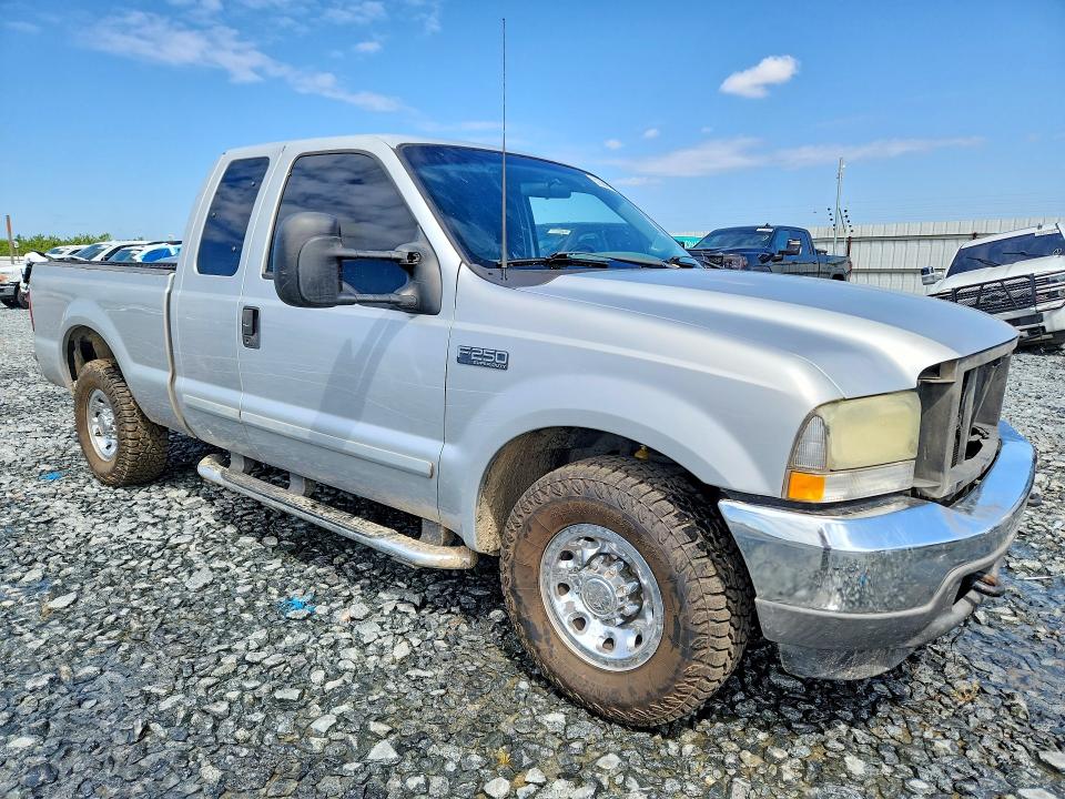 2002 Ford F-250 super duty VIN 1FTNX20F62EA21989 COPART salvage auction — VANDALISM, Ca - Salvage Certificate, sold $7,600 on 2026-07-16 (photo 4)