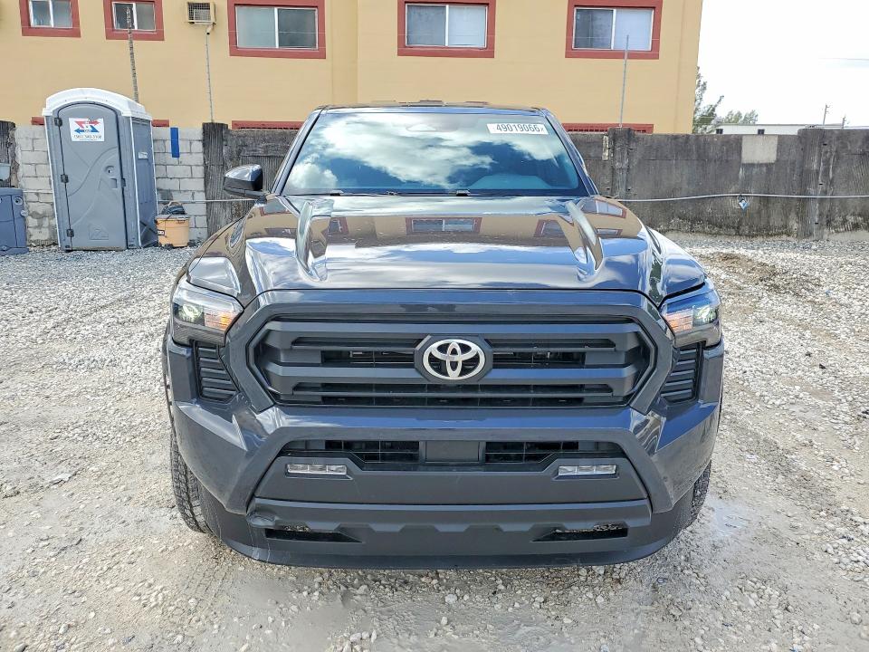 2026 Toyota Tacoma VIN 3TMKB5FN2TM059880 COPART salvage auction — SIDE, Fl - Cert Of Title Slvg Rebuildable, sold $16,700 on 2026-07-02 (photo 5)