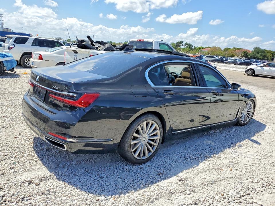 2022 BMW VIN WBA7T2C04NCK93482 COPART salvage auction — FRONT END, FL, sold $7,400 on 2026-07-28 (photo 3)