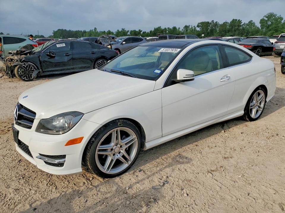 2014 Mercedes-benz C-klasse VIN WDDGJ4HB6EG215718 COPART salvage auction — REAR END, Tx - Certificate Of Title, sold $1,200 on 2026-08-14 (photo 1)