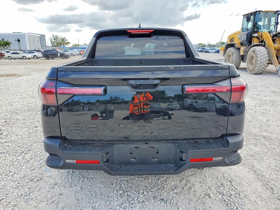 2024 Hyundai Santa cruz VIN 5NTJB4DE8RH120092 COPART salvage auction — FRONT END, Fl - Certificate Of Destruction, sold $5,800 on 2026-07-07 (photo 6)