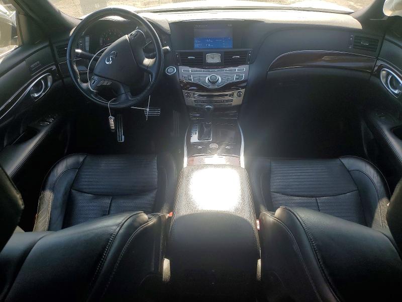 2017 Infiniti Q70 VIN JN1BY1AP4HM740824 COPART salvage auction — SIDE, Md - Cert Of Salvage > 75% Damage, sold $1,500 on 2026-07-23 (photo 8)