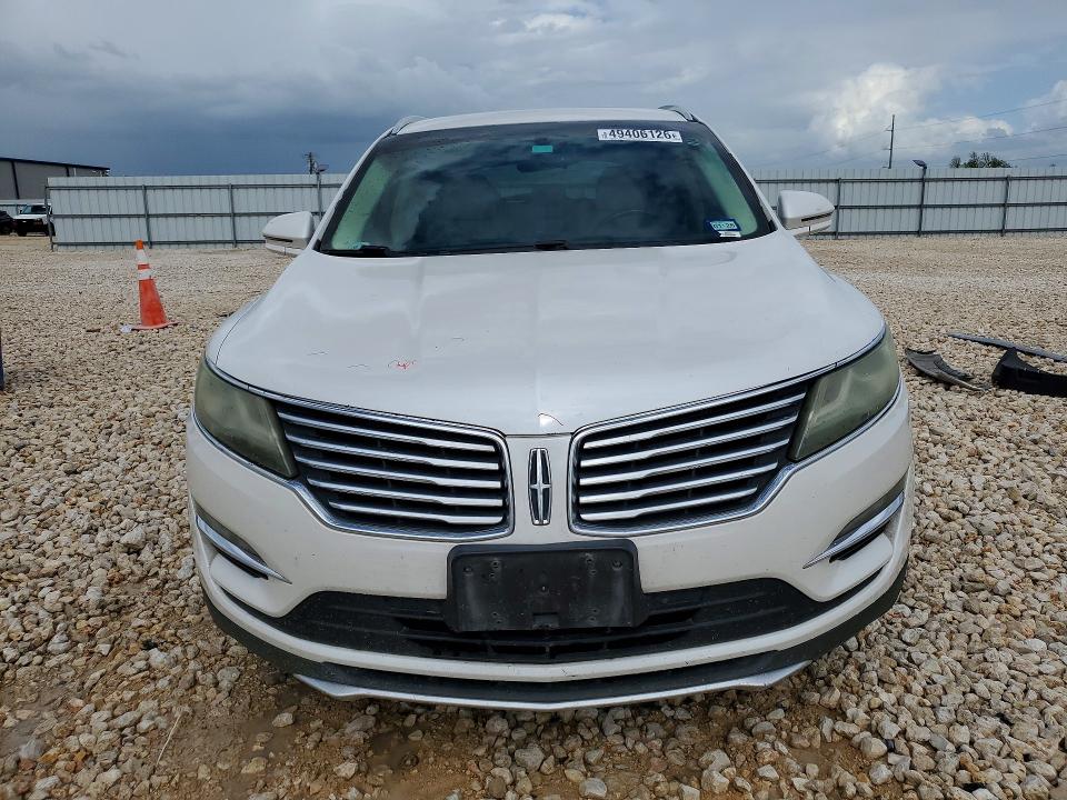 2015 Lincoln VIN 5LMCJ1A95FUJ09299 COPART salvage auction — REAR END, Tx - Salvage Vehicle Title, sold $1,650 on 2026-07-02 (photo 5)