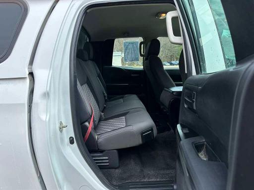 2018 Toyota Tundra VIN 5TFUY5F19JX762520 COPART salvage auction — MINOR DENT/SCRATCHES, Nh - Certificate Of Title (P), sold $9,800 on 2026-07-07 (photo 9)