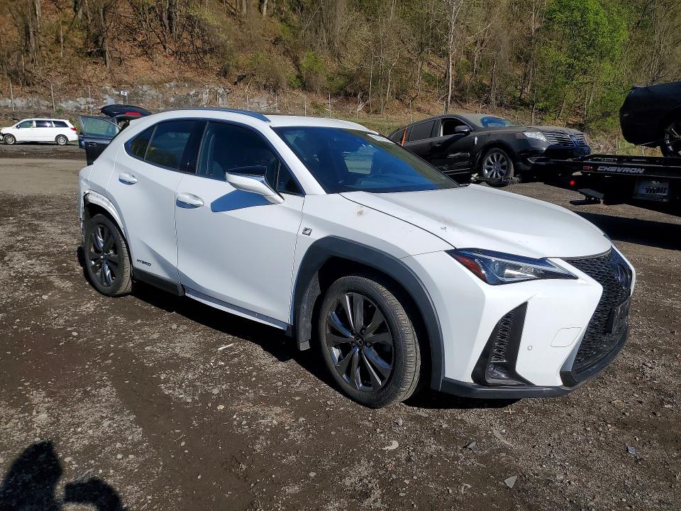2021 Lexus Ux VIN JTHR9JBH9M2040723 COPART salvage auction — REAR END, Salvage Title, sold $8,000 on 2026-07-30 (photo 4)