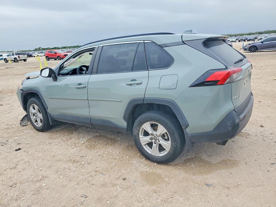 2021 Toyota Rav 4 VIN 2T3W1RFV8MW171417 COPART salvage auction — FRONT END, Tx - Salvage Vehicle Title, sold $8,600 on 2026-07-09 (photo 2)