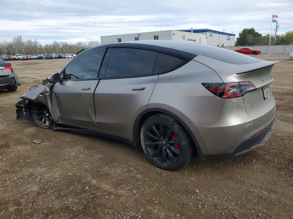 2022 Tesla Model y VIN 7SAYGDEF2NF314389 COPART salvage auction — FRONT END, On - Permit No Brand - Unfit, sold $8,400 on 2026-07-07 (photo 2)