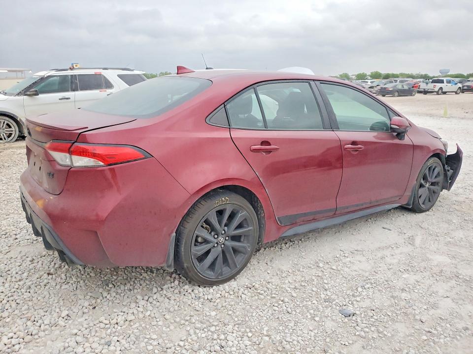 2026 Toyota Camry VIN 5YFS4MCE2PP147979 COPART salvage auction — SIDE, Tx - Salvage Vehicle Title, sold $10 on 2026-07-09 (photo 3)