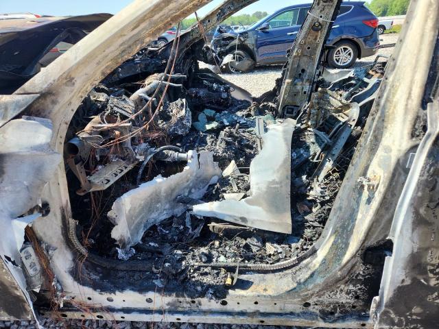 2013 BMW 7 series VIN WBAYE8C5XDD133208 COPART salvage auction — BURN, Nc - Salvage Certificate Of Title, sold $400 on 2026-08-04 (photo 7)