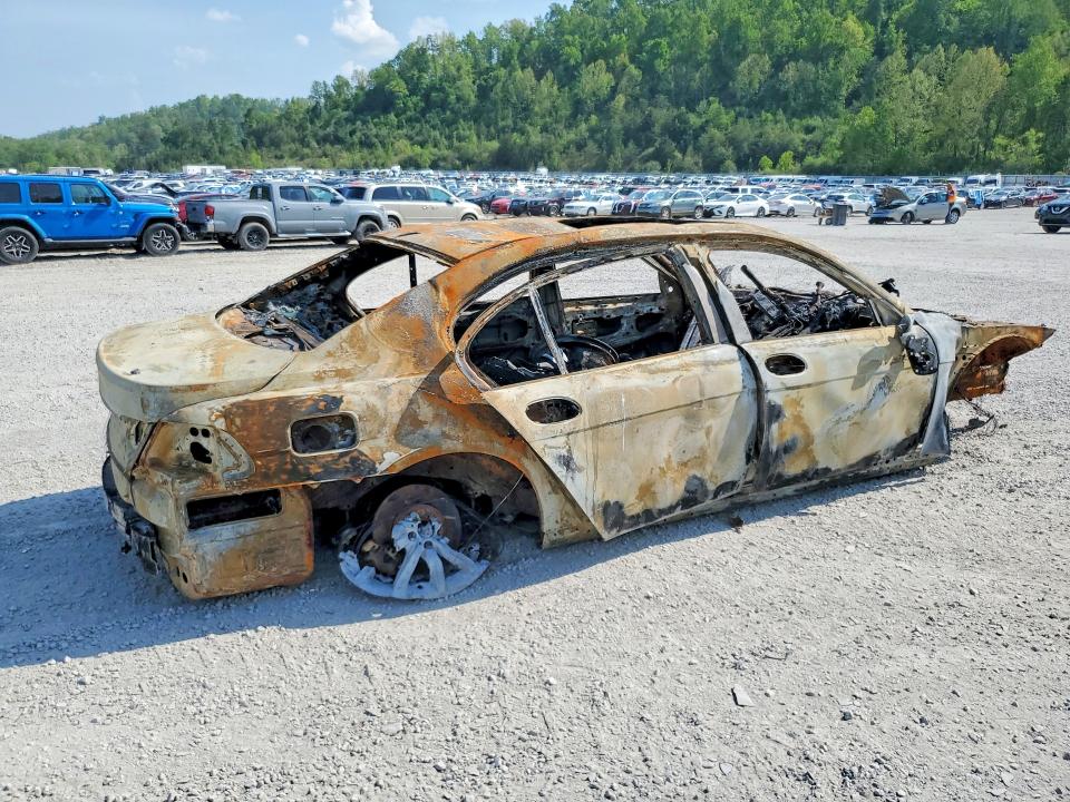 2007 BMW 7 series VIN WBAHN835X7DT66235 COPART salvage auction — BURN, Wv - Salvage Certificate, sold $175 on 2026-07-09 (photo 3)